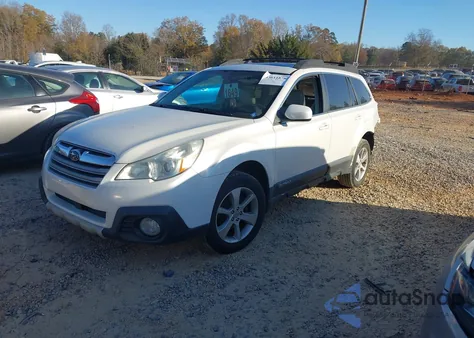 2014 Subaru Outback 2.5I Limited z USA, uszkodzony, nr VIN 4S4BRCNC8E3313785